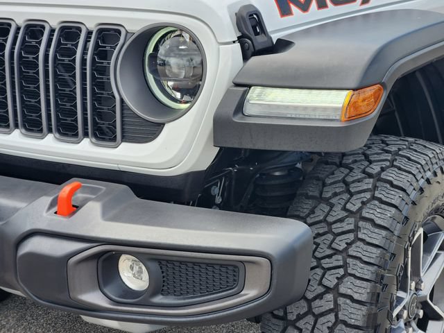 Used 2026 Jeep Gladiator Mojave AWD/4WD image 7