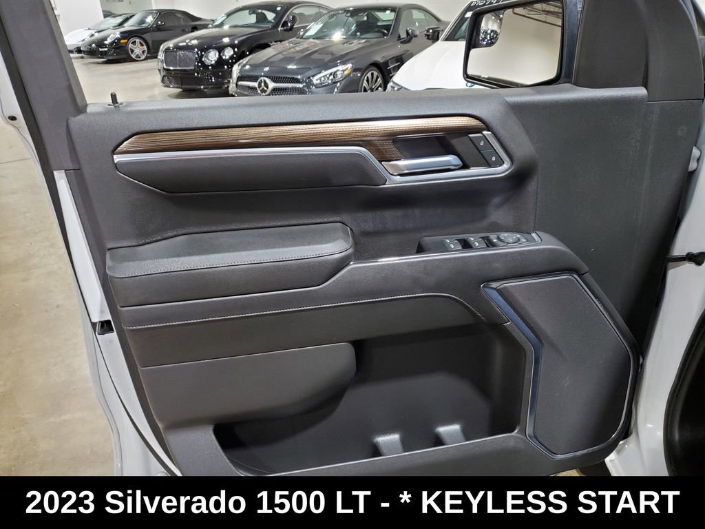 Used 2023 Chevrolet Silverado 1500 LT w/ Z71 Off-Road Package AWD/4WD image 8