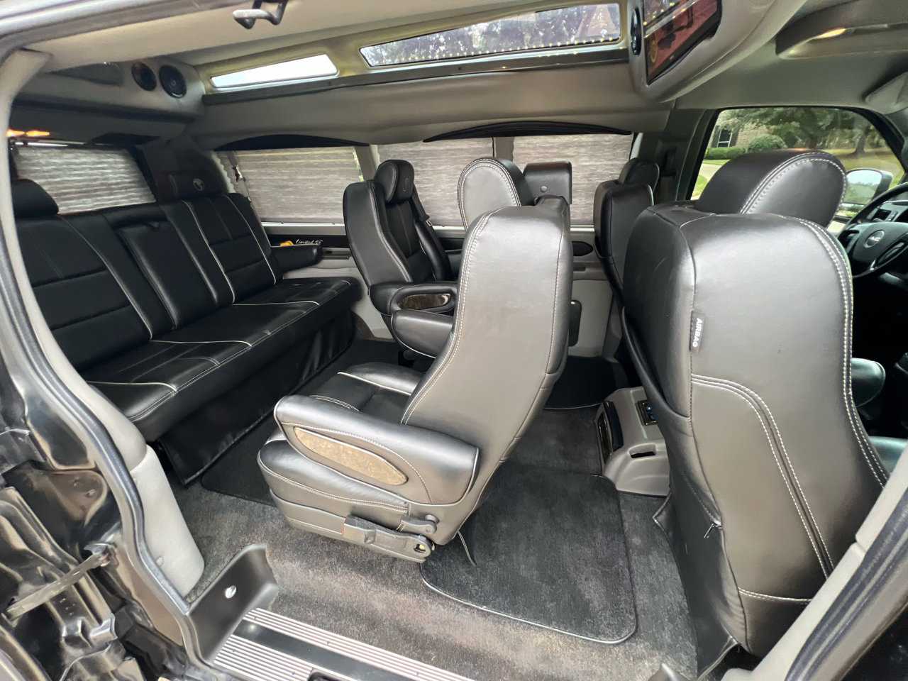 Used 2018 GMC Savana 3500 image 63