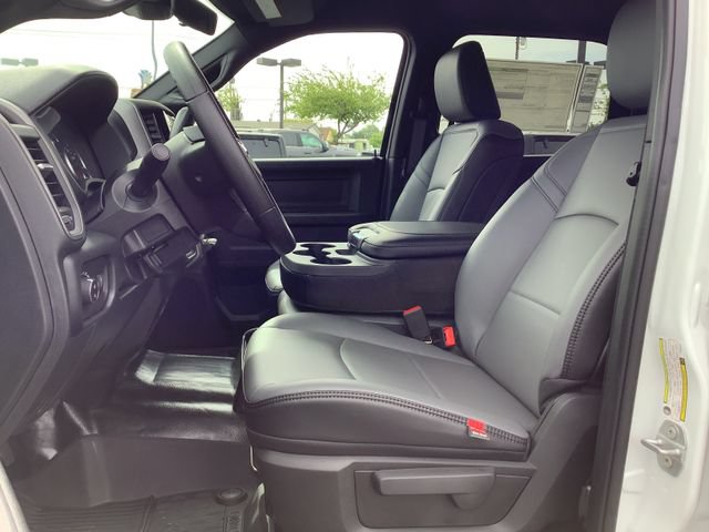 New 2026 RAM 2500 Tradesman w/ Chrome Appearance Group AWD/4WD image 8