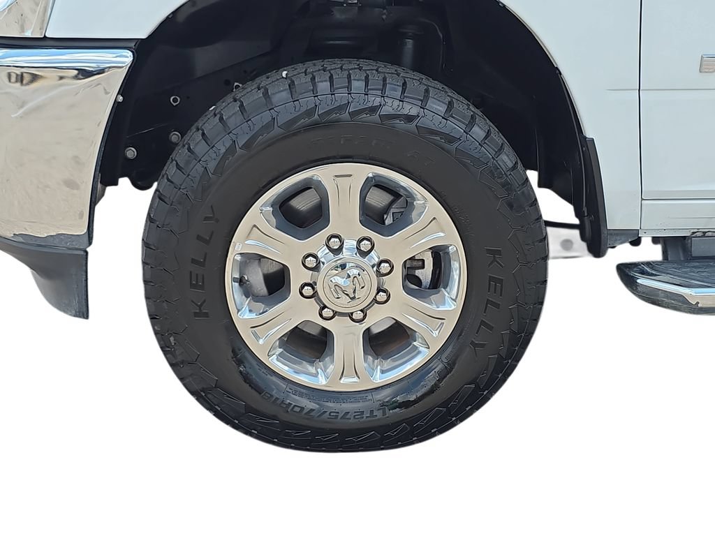 Used 2024 RAM 3500 Big Horn AWD/4WD image 29
