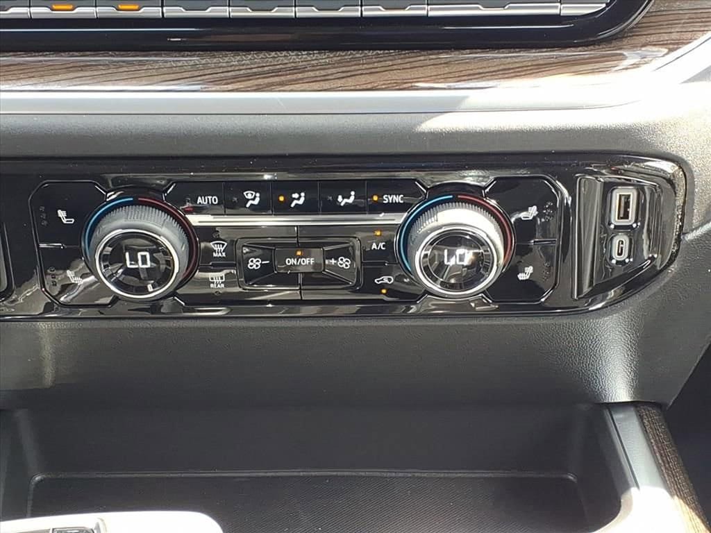New 2026 Chevrolet Silverado 1500 RST w/ Safety Package AWD/4WD image 21