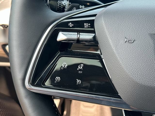 New 2026 Cadillac Lyriq Sport AWD/4WD image 7