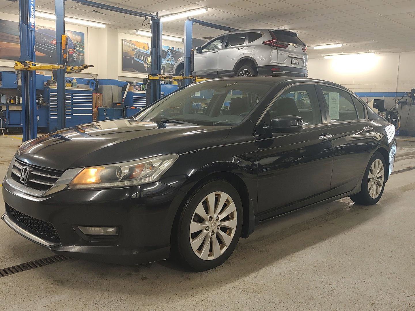 Used 2015 Honda Accord EX image 27