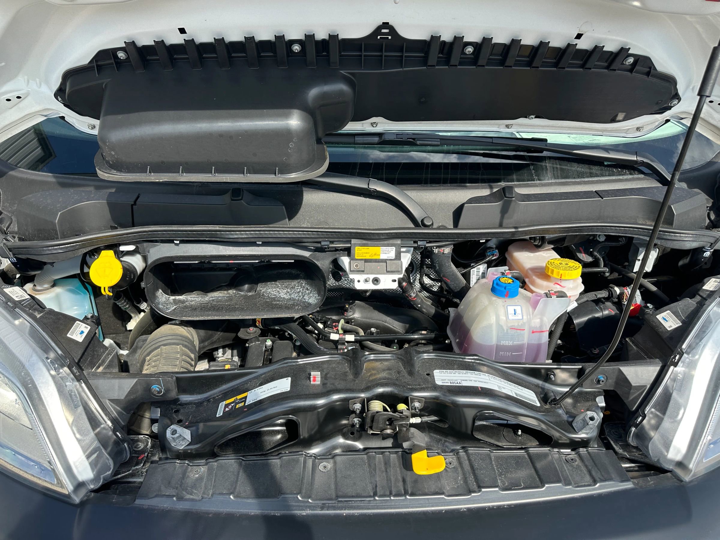 Used 2023 RAM ProMaster 3500 w/ Convenience Group image 28