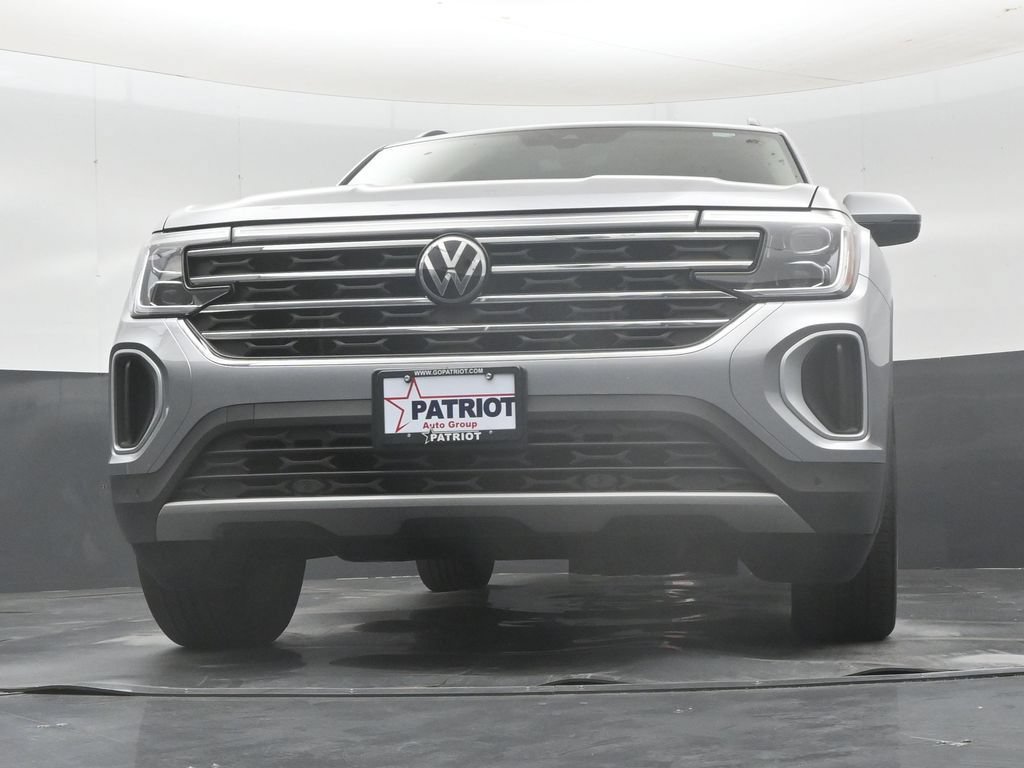 Used 2025 Volkswagen Atlas SE FWD image 49