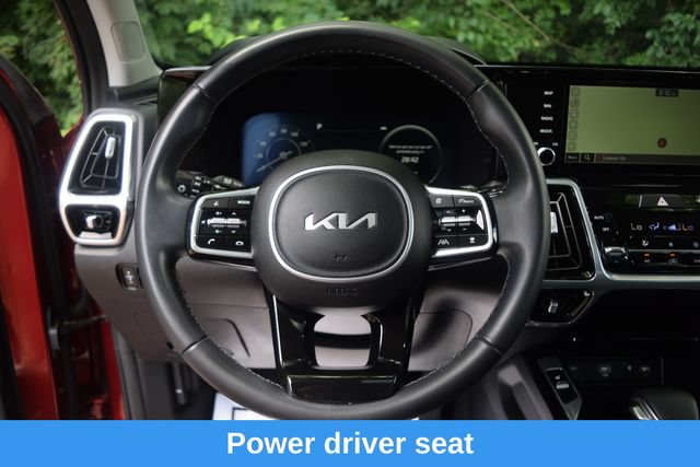 Used 2023 Kia Sorento SX AWD/4WD image 4