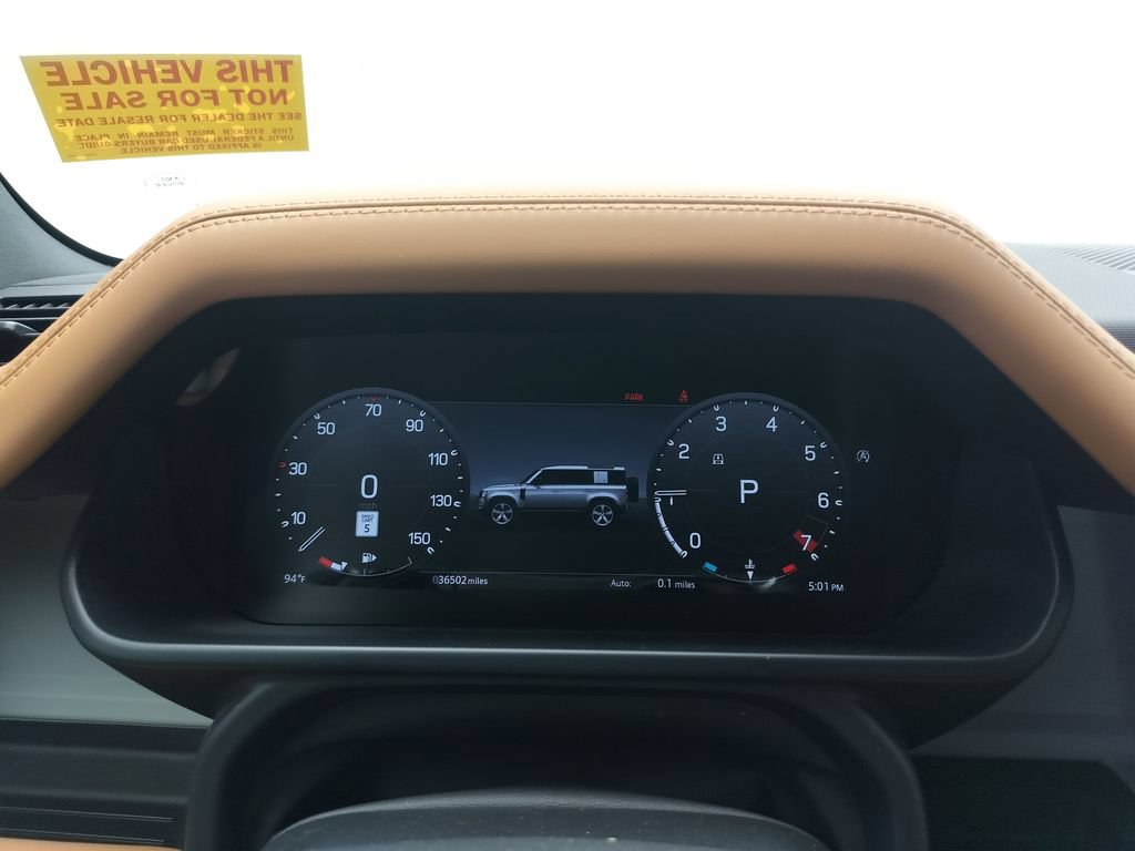Used 2023 Land Rover Defender 110 SE AWD/4WD image 12