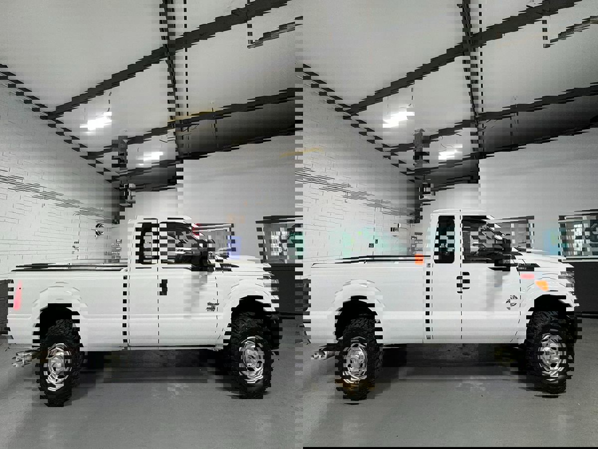 Used 2015 Ford F250 XL w/ Power Equipment Group image 5