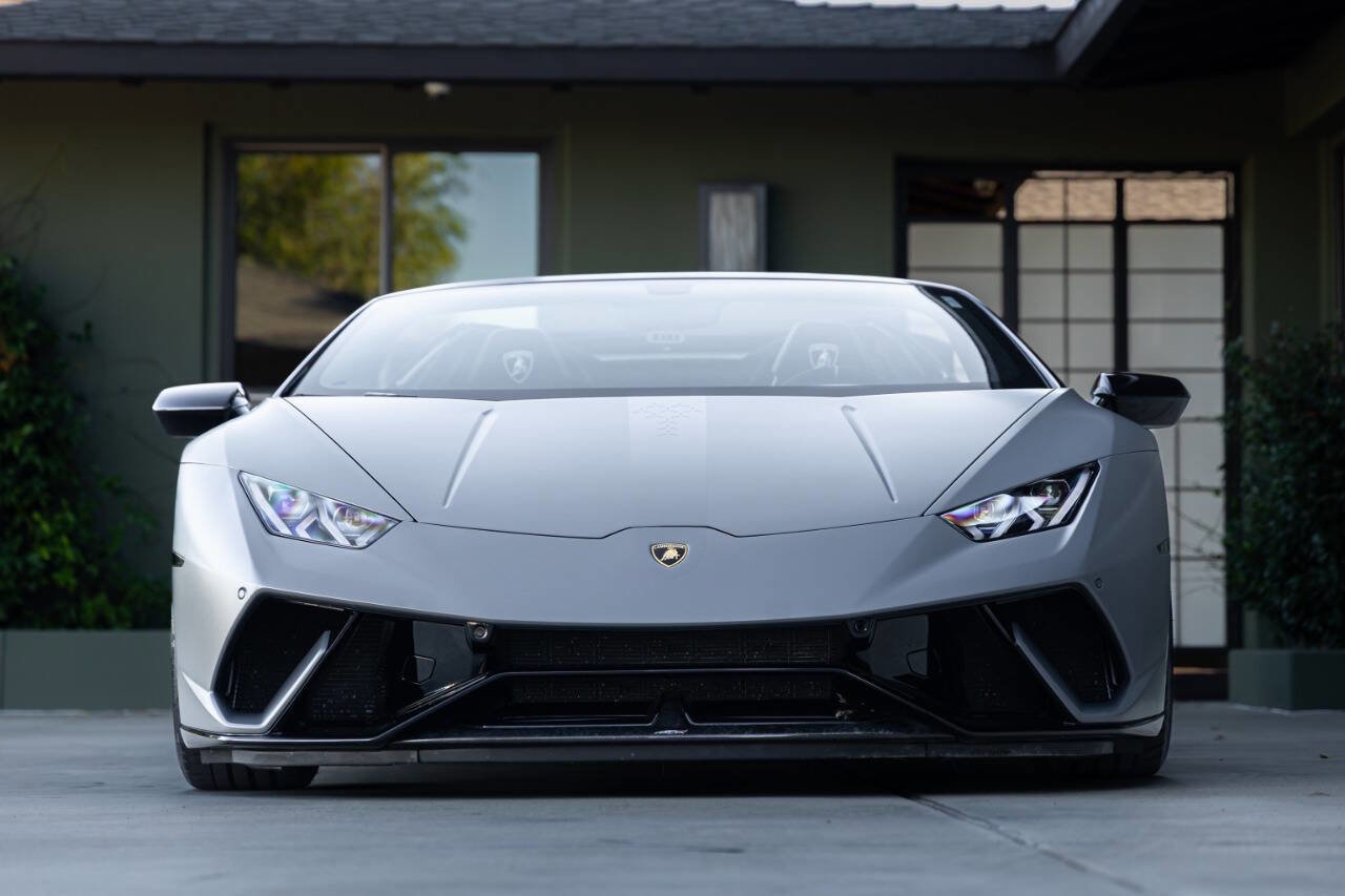 Used 2018 Lamborghini Huracan Performante image 19