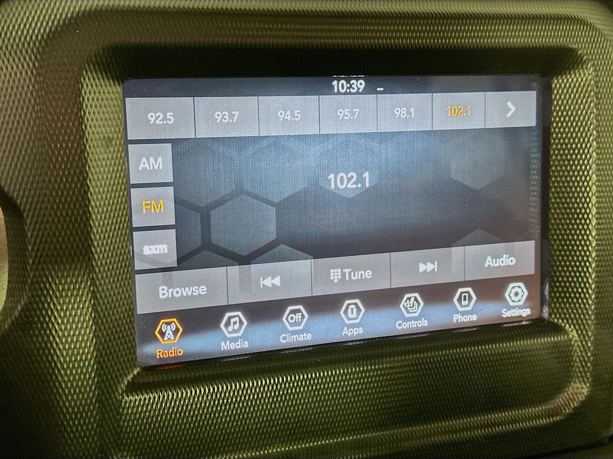 Used 2023 Jeep Wrangler Unlimited w/ Cold Weather Group image 19