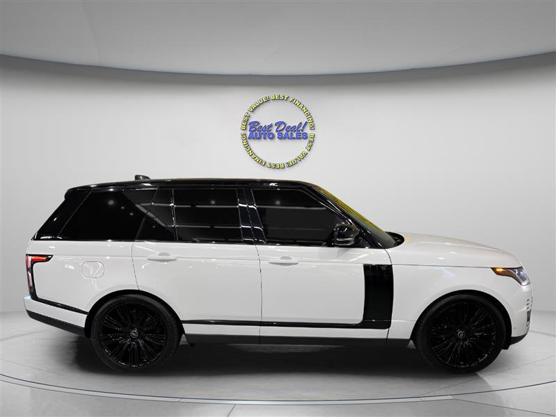 Used 2020 Land Rover Range Rover HSE image 8