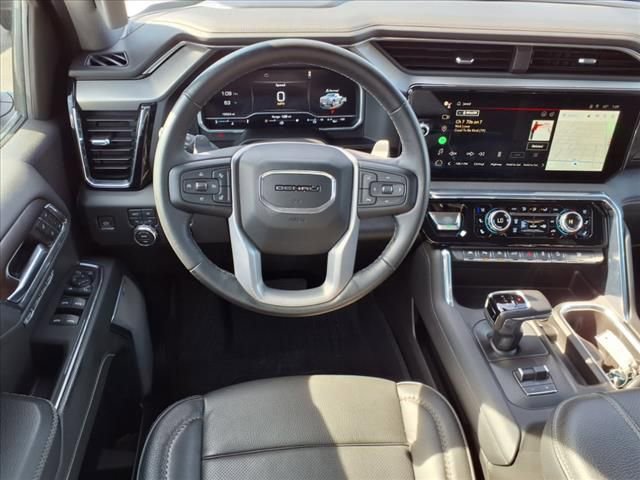 Used 2024 GMC Sierra 1500 Denali AWD/4WD image 7
