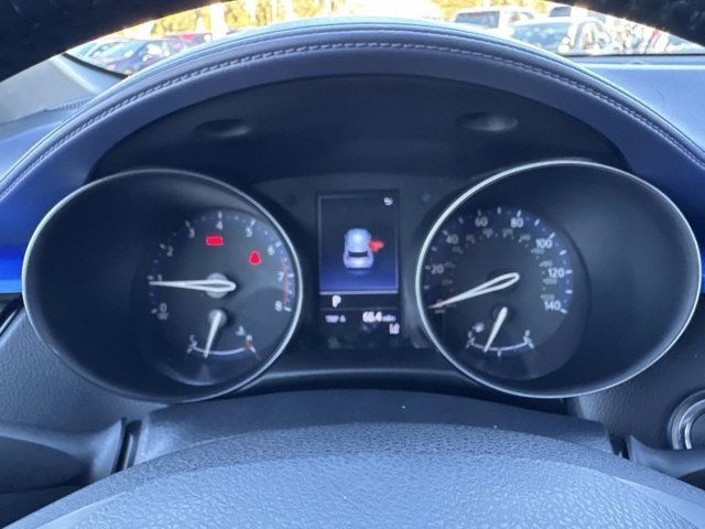 Certified 2022 Toyota C-HR XLE image 25