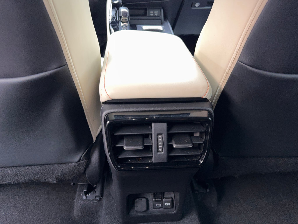 Used 2023 Lexus NX 250 FWD w/ Towing Package (2000 Lbs) image 71