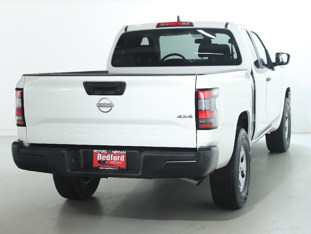 Used 2024 Nissan Frontier S w/ S Utility Package image 45