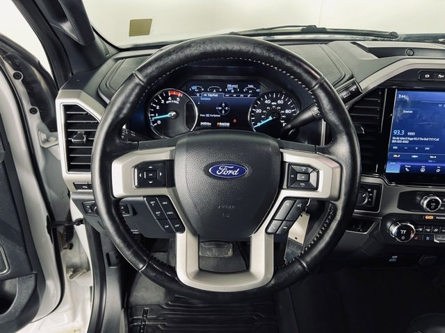 Used 2022 Ford F350 Lariat w/ Chrome Package image 22