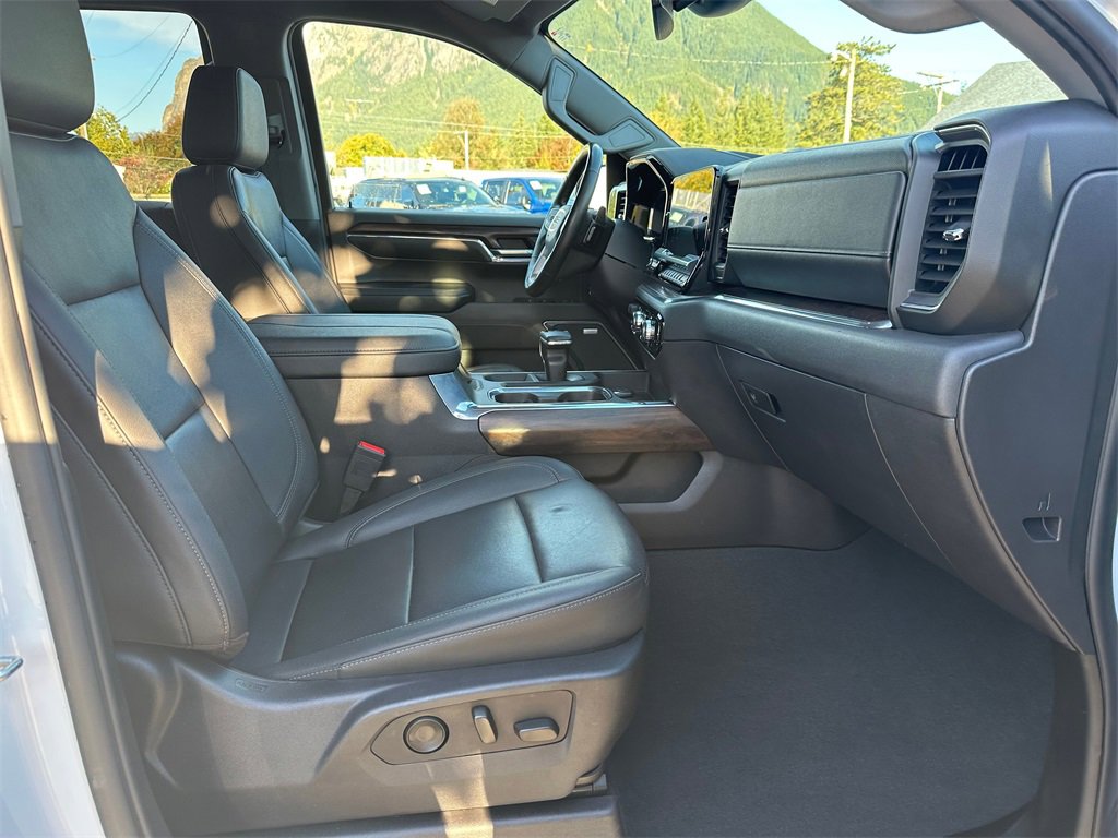 Used 2024 GMC Sierra 1500 SLT w/ SLT Premium Plus Package image 12