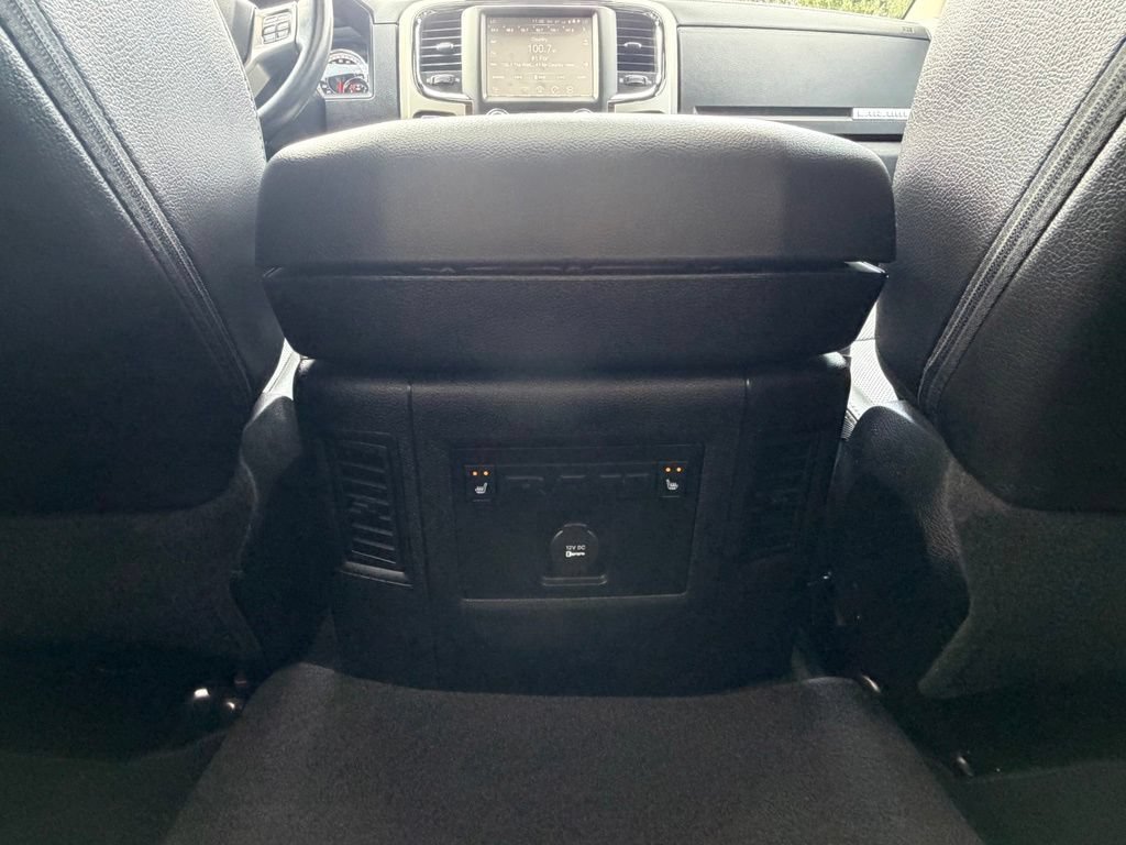 Used 2016 RAM 1500 Laramie w/ Convenience Group AWD/4WD image 29