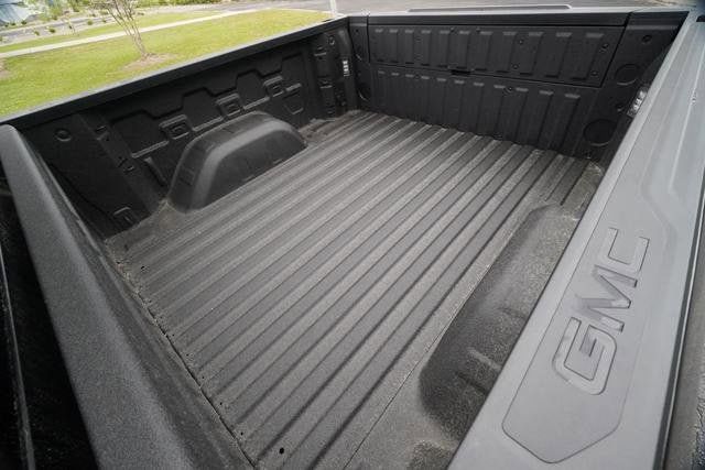New 2026 GMC Sierra 1500 AT4 w/ AT4 Premium Package AWD/4WD image 14