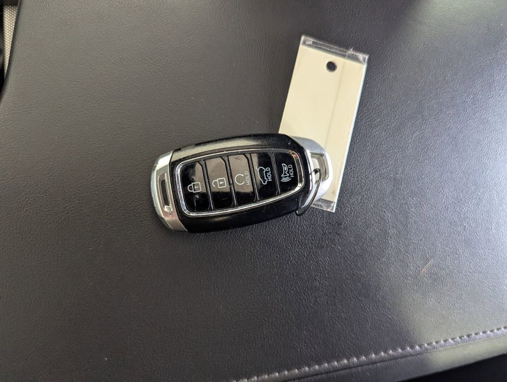 Used 2022 Hyundai Palisade Calligraphy w/ Cargo Package image 27