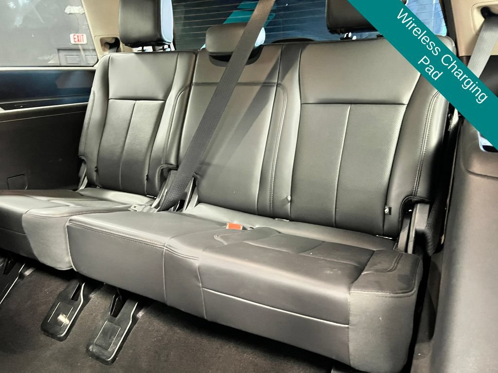 Used 2024 Ford Expedition XLT AWD/4WD image 21