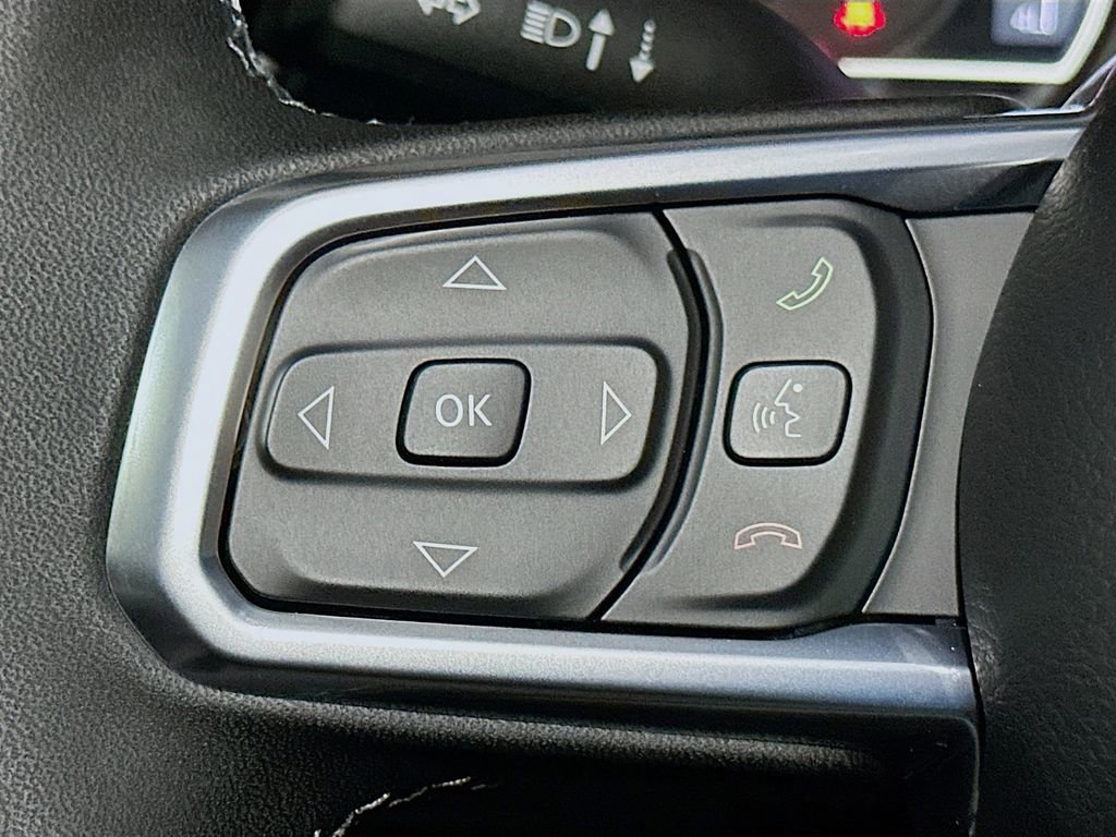 New 2026 Jeep Wrangler Unlimited Sahara AWD/4WD image 28