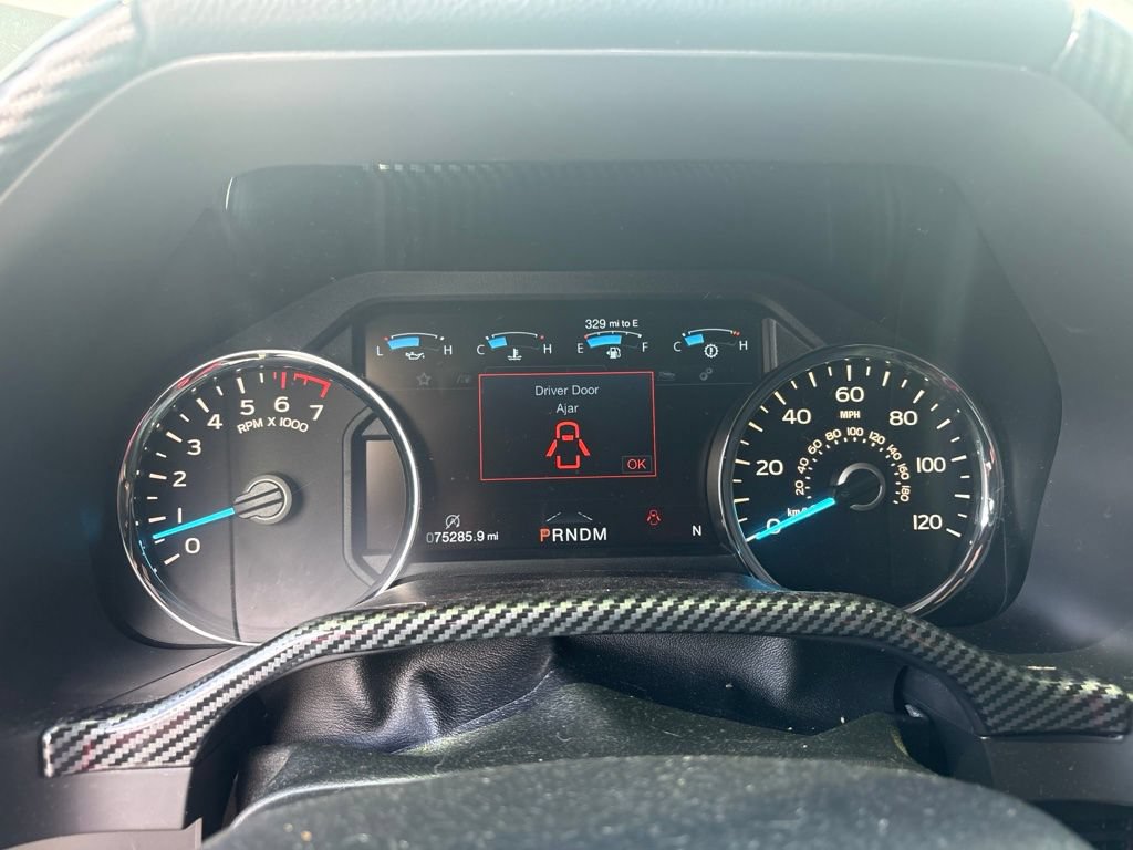 Used 2019 Ford F150 Lariat w/ Equipment Group 502A Luxury AWD/4WD image 17