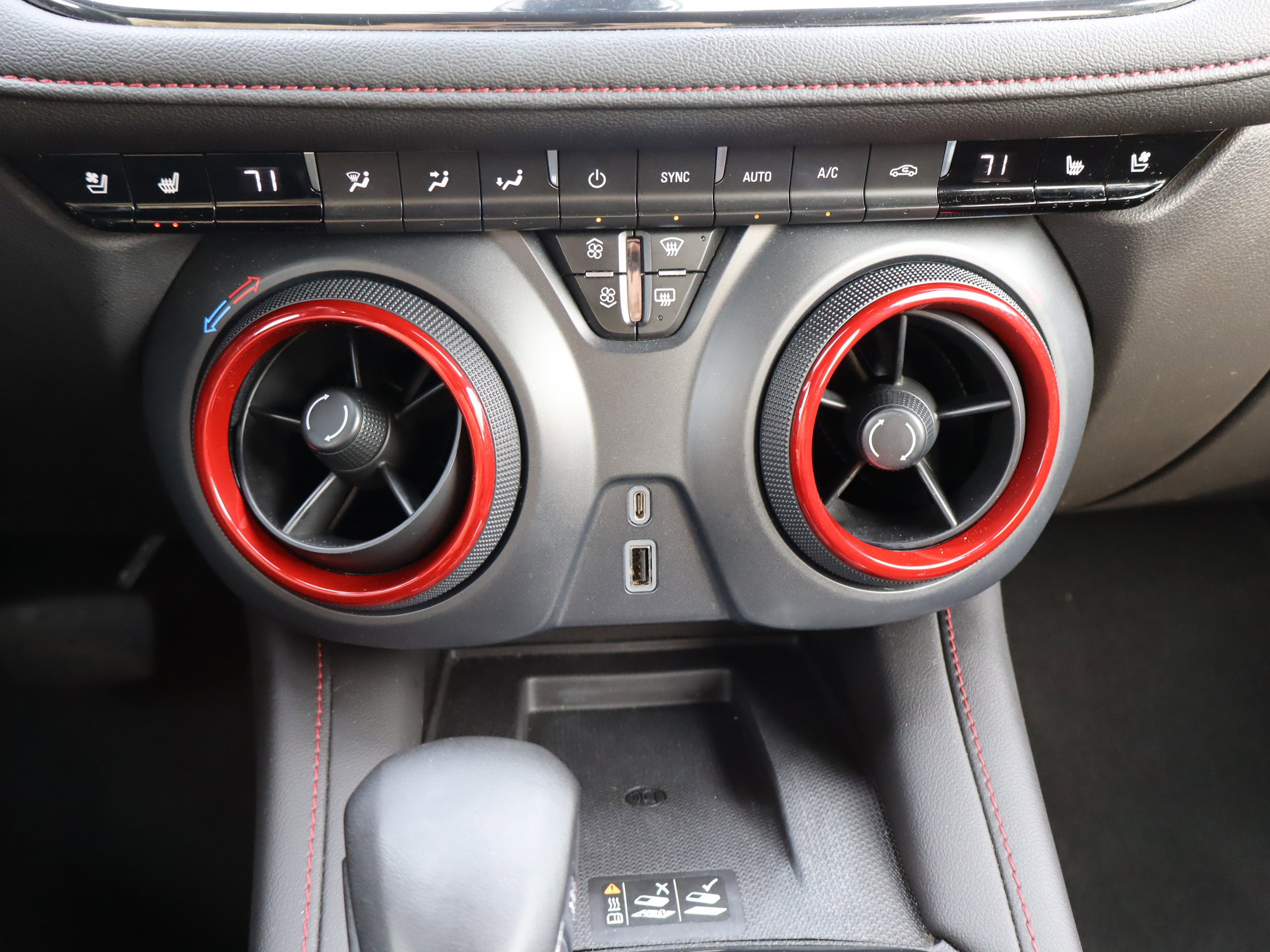 Used 2023 Chevrolet Blazer RS w/ Driver Confidence II Package image 28