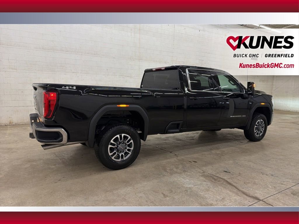 New 2026 GMC Sierra 3500 SLE image 3