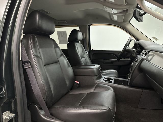 Used 2013 Chevrolet Silverado 1500 LTZ w/ LTZ Plus Package image 27