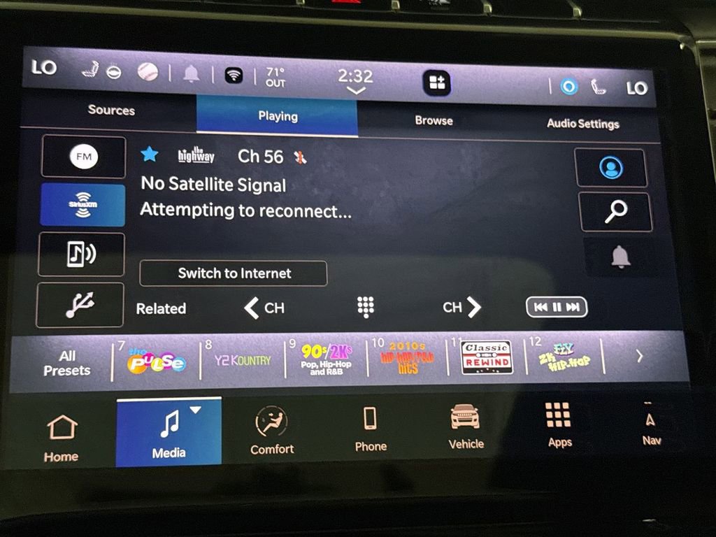 Used 2025 Jeep Grand Cherokee L Limited w/ Trailer Tow Package image 14