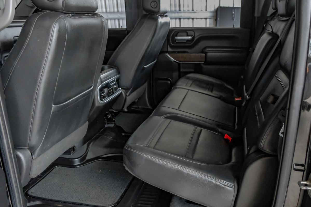 Used 2023 GMC Sierra 2500 Denali w/ Denali Black Diamond Edition AWD/4WD image 37