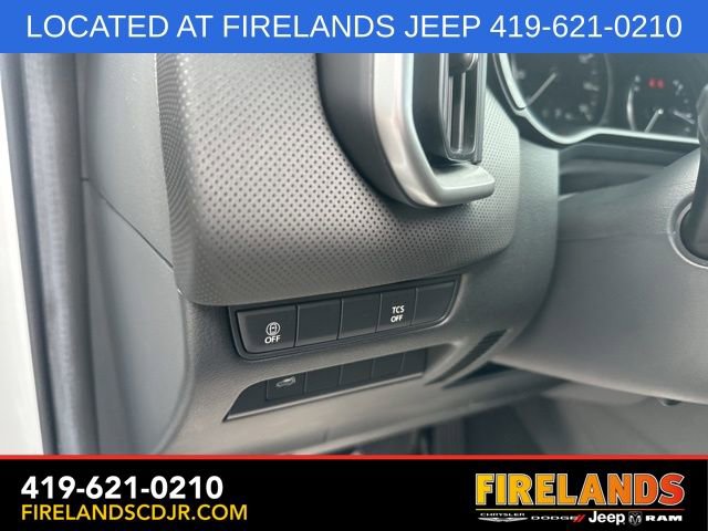 Used 2025 MAZDA CX-50 AWD 2.5 S w/ Weather Package image 22