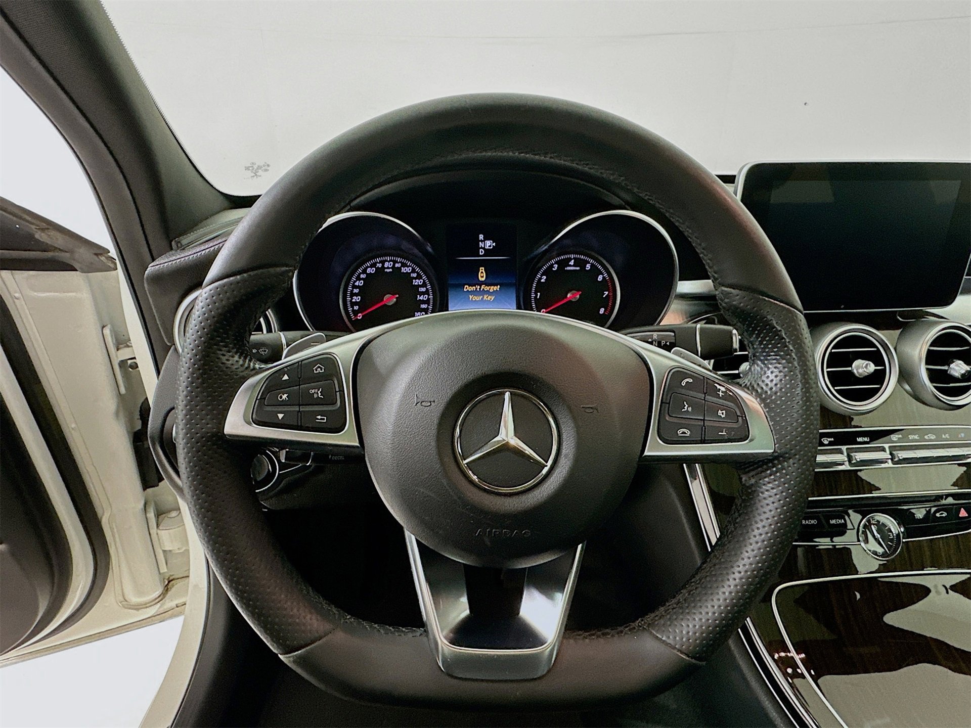 Used 2015 Mercedes-Benz C 400 4MATIC image 12