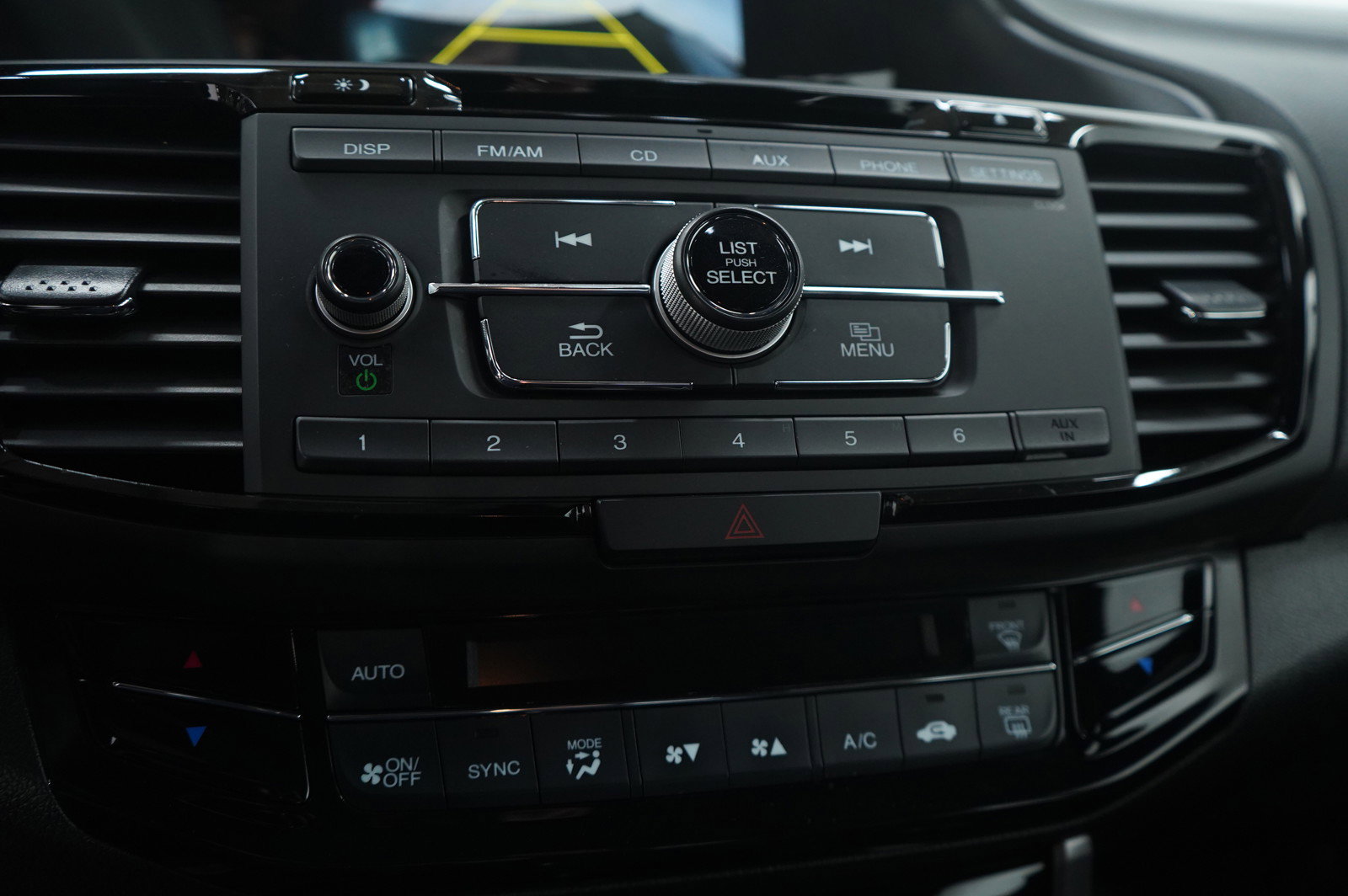 Used 2016 Honda Accord Sport image 21