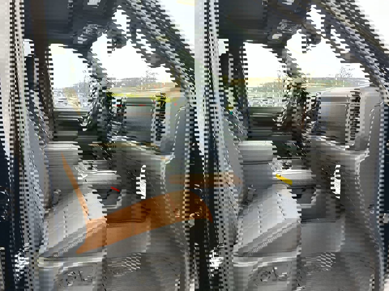 New 2026 Chevrolet Silverado 3500 High Country w/ Technology Package image 15