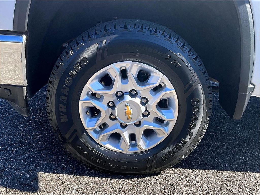 Certified 2023 Chevrolet Silverado 2500 LT image 11