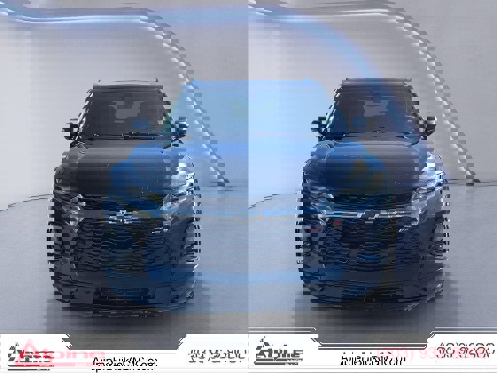 Used 2019 Chevrolet Blazer RS w/ Sun and Wheels Package image 8