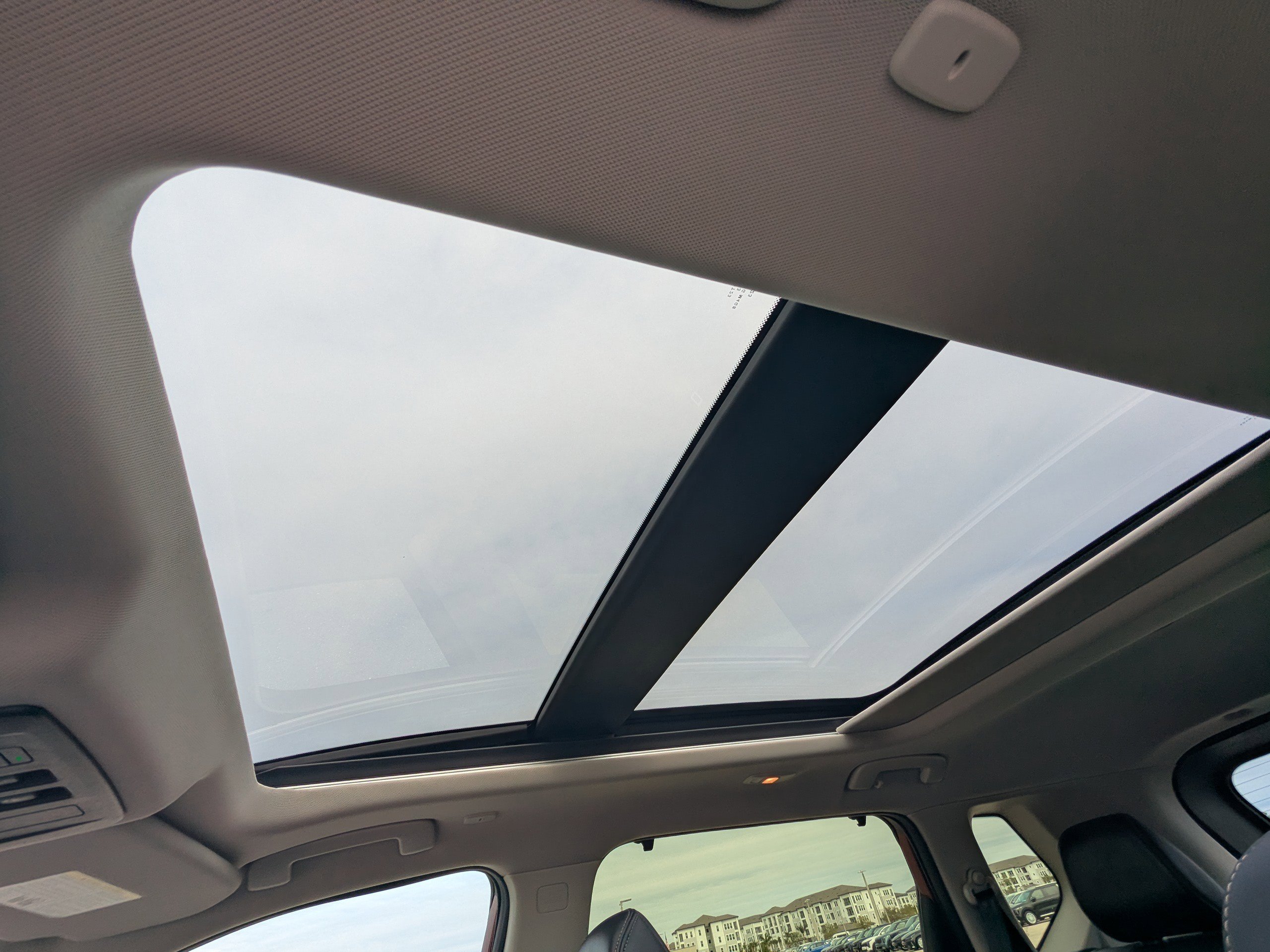 Used 2023 Nissan Rogue Platinum image 24