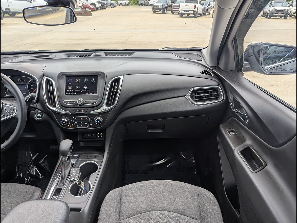 Used 2023 Chevrolet Equinox LT AWD/4WD image 4