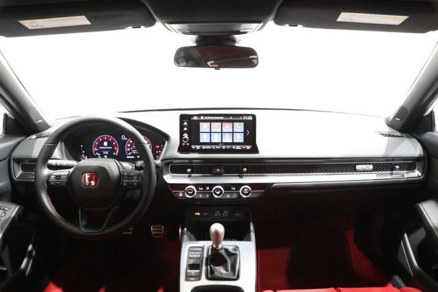 Used 2025 Honda Civic Type R image 15