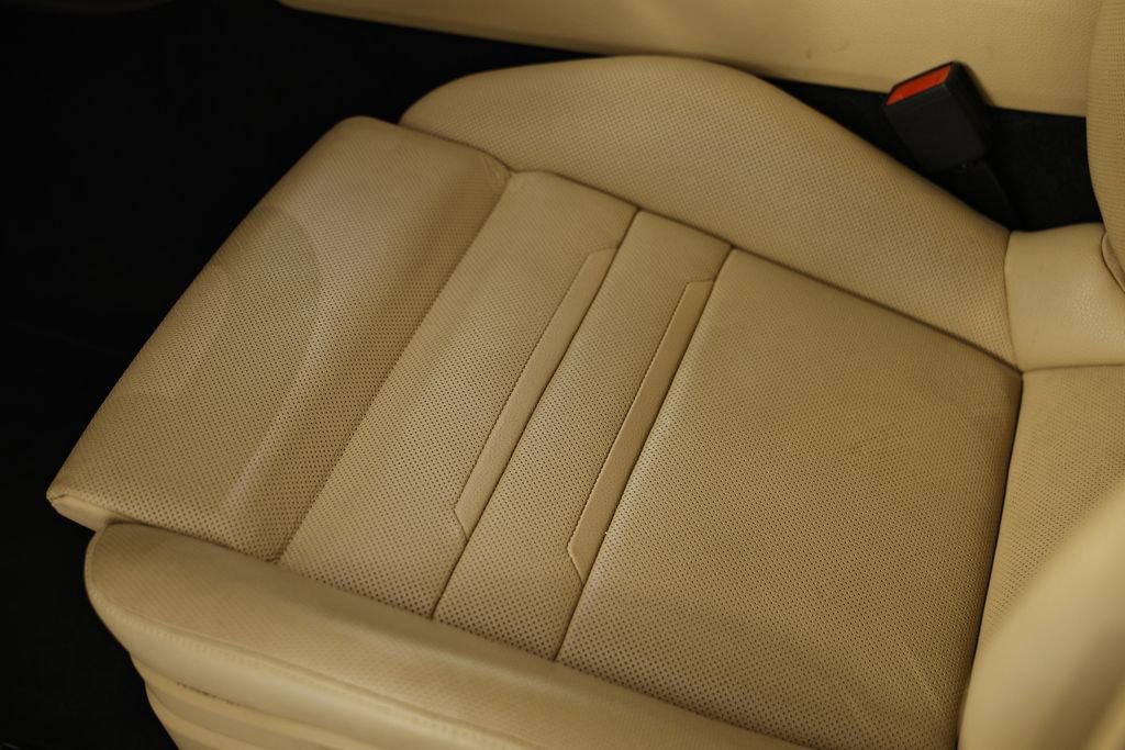 Certified 2023 Porsche Panamera image 23