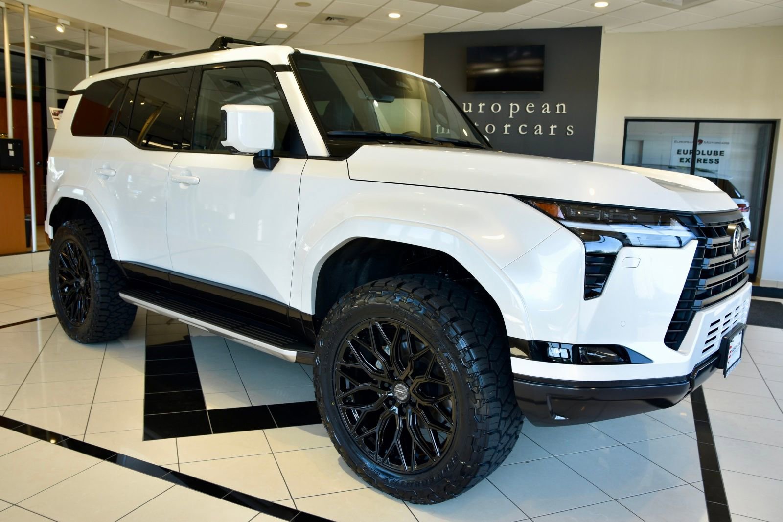 Used 2024 Lexus GX 550 image 1