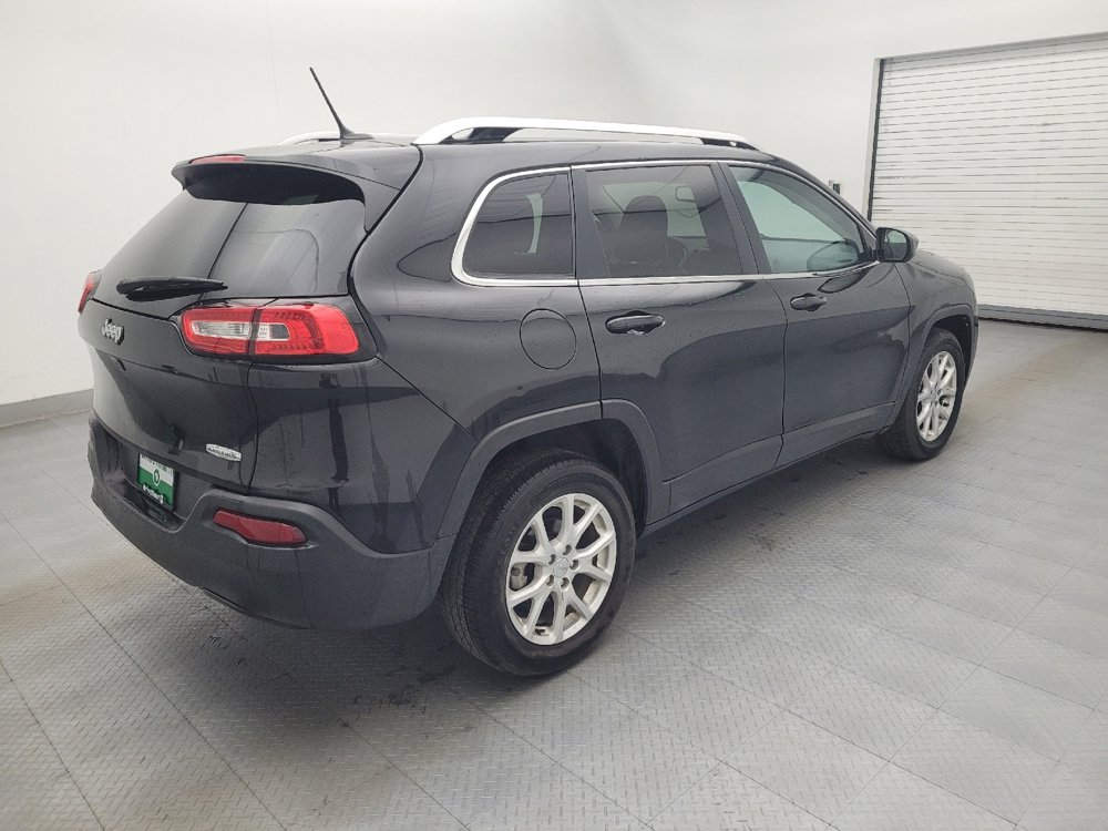 Used 2015 Jeep Cherokee Latitude image 10
