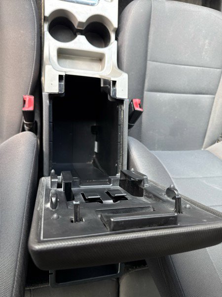 Used 2011 Ford Escape XLT image 16