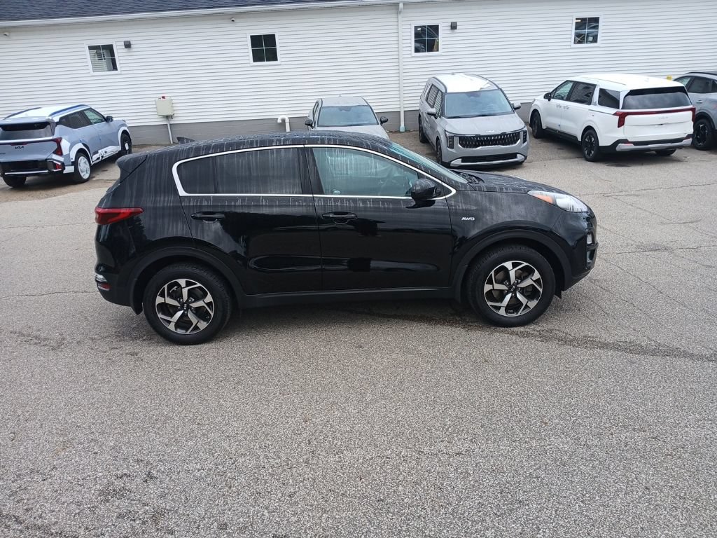 Used 2022 Kia Sportage LX AWD/4WD image 6