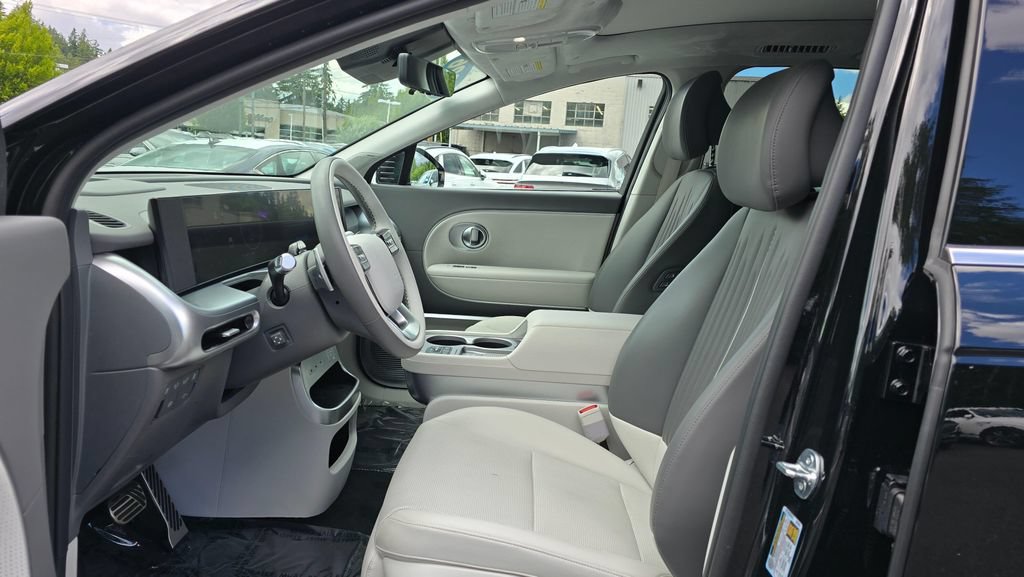 Used 2026 Hyundai Ioniq 9 Calligraphy AWD/4WD image 21
