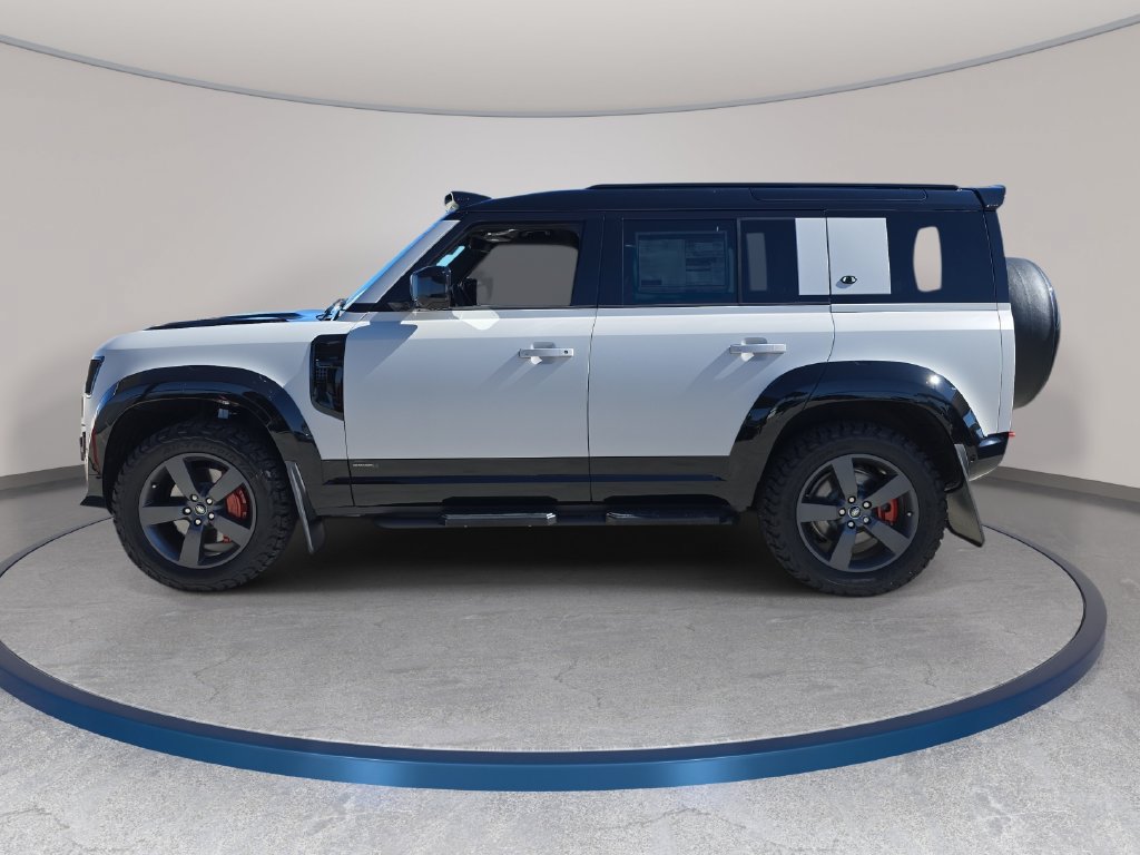 New 2026 Land Rover Defender 110 X AWD/4WD image 8