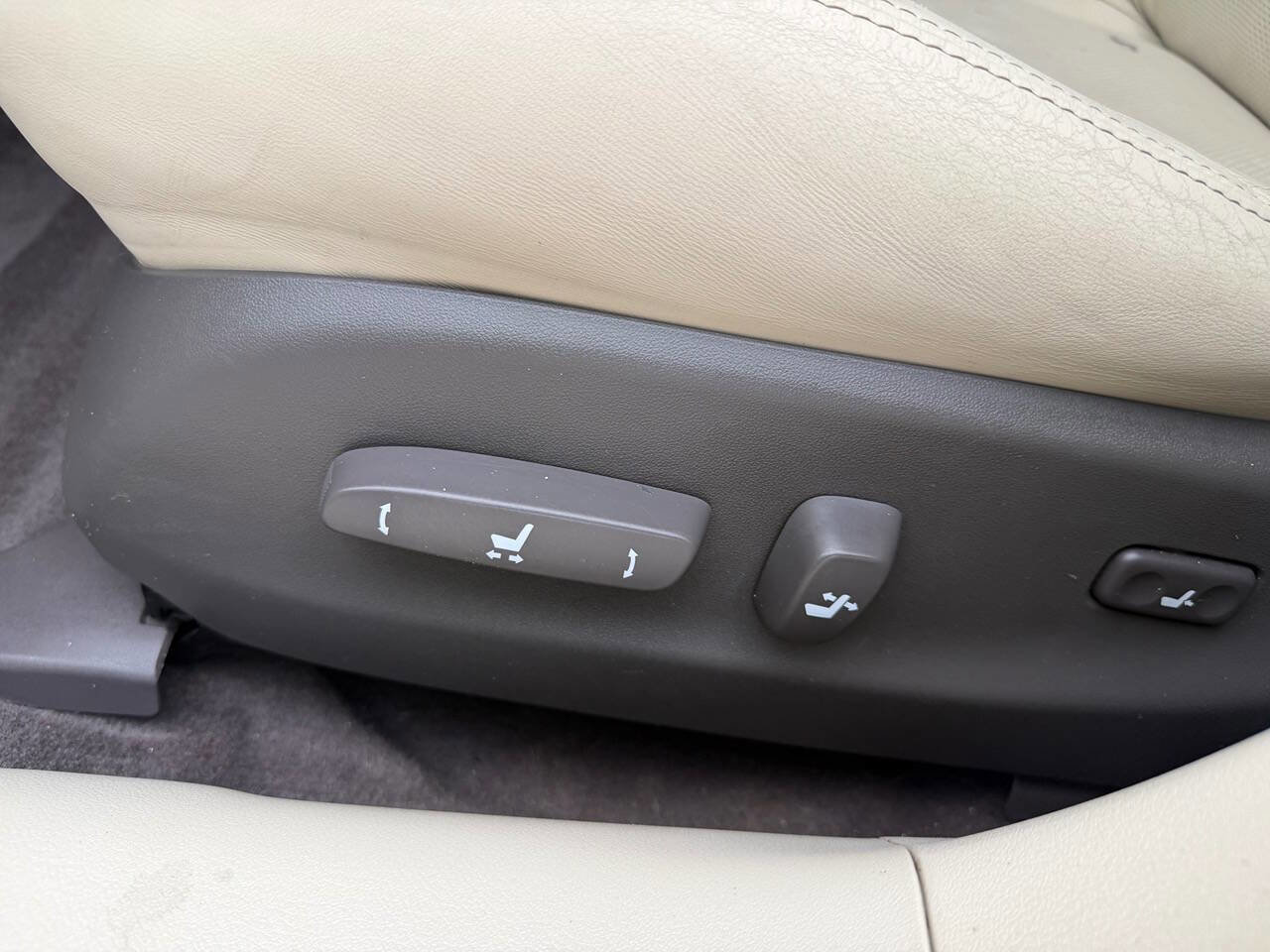 Used 2010 Lexus IS 250 image 20